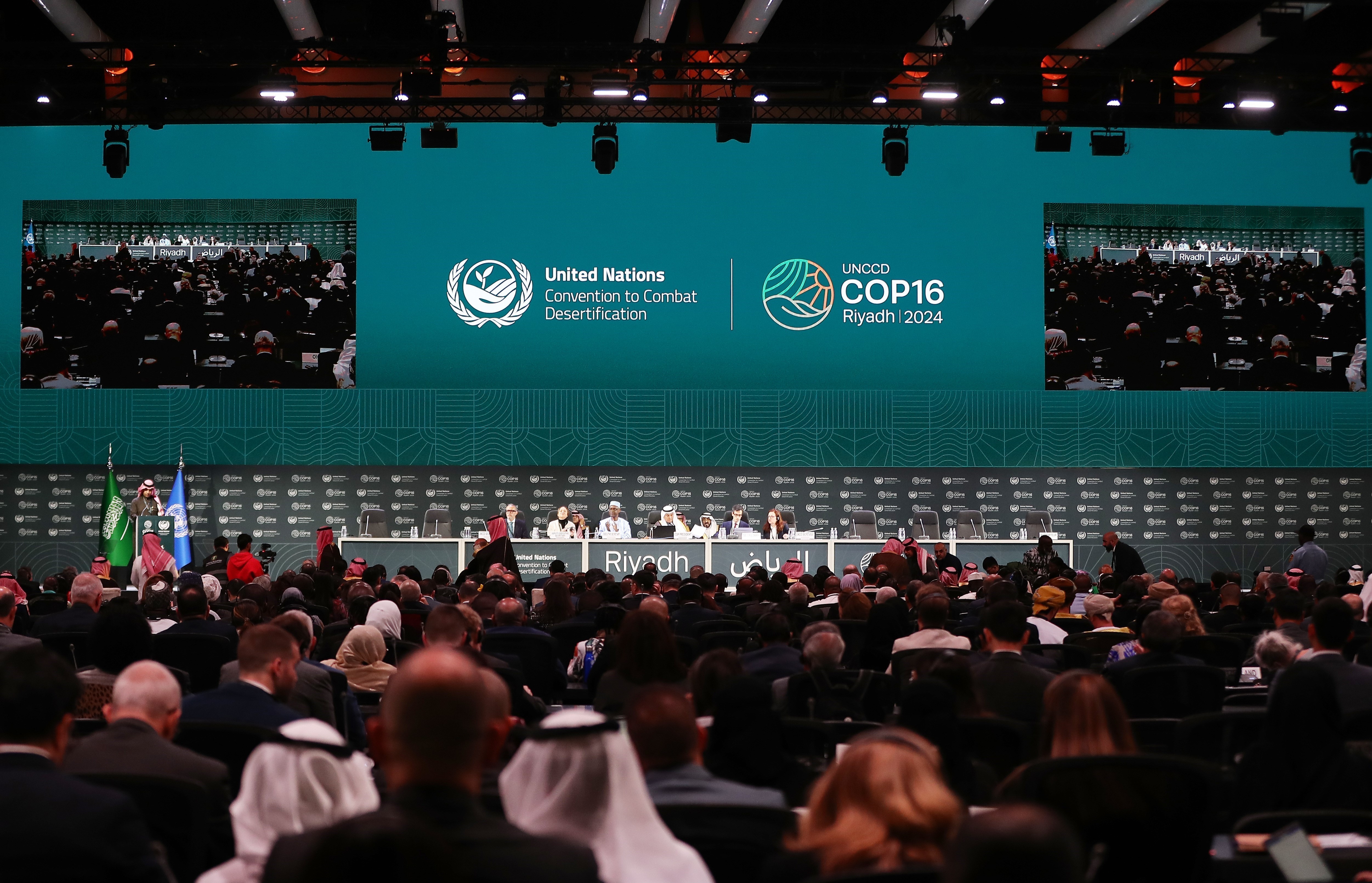 Hội nghị COP16 về chống sa mạc hóa diễn ra tại thủ đô Riyadh của Saudi Arabia.
