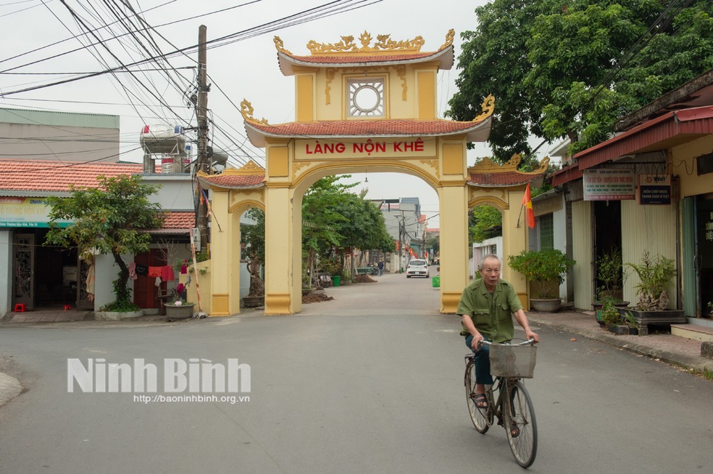 Diện mạo xã Yên Từ ngày càng khang trang, sạch đẹp với nhiều nét văn hóa độc đáo. Ảnh Ngọc Linh