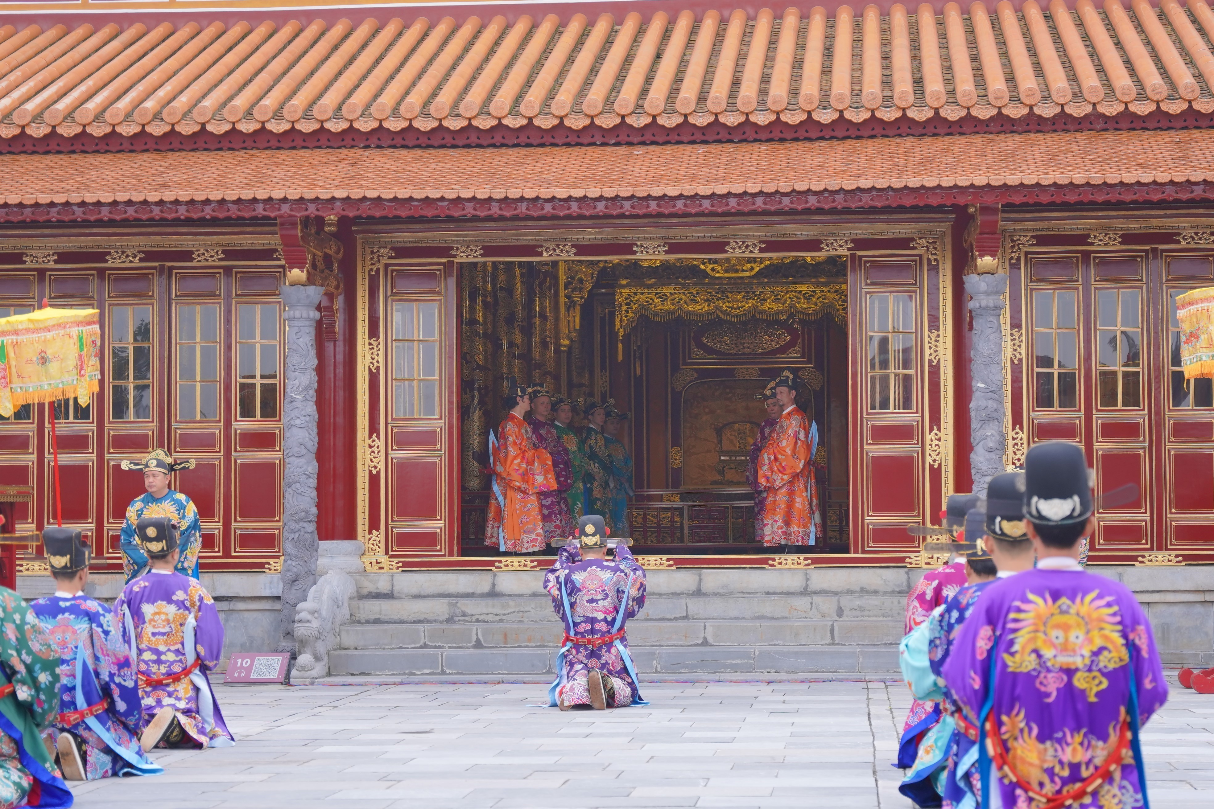 Tái hiện Lễ Thiết triều Nguyên đán tại điện Thái Hoà.