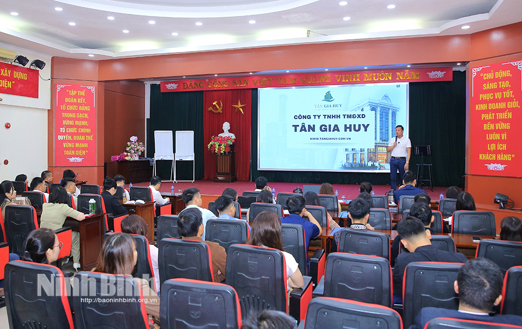 Hội thảo Quản trị nhân sự trong hệ thống doanh nghiệp