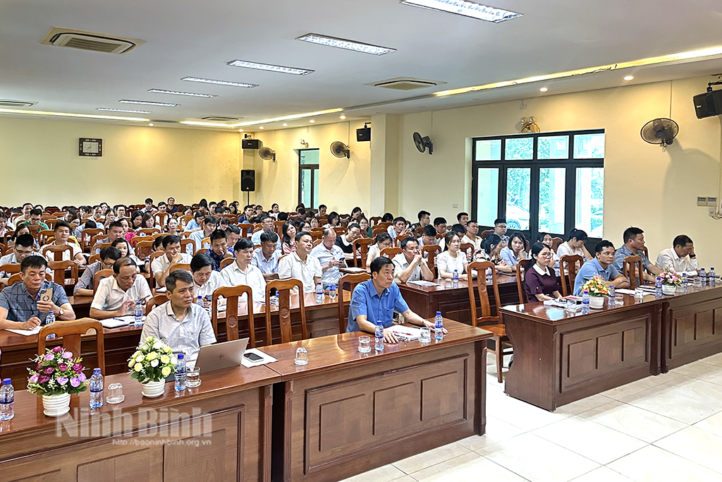 Các đại biểu dự tập huấn.