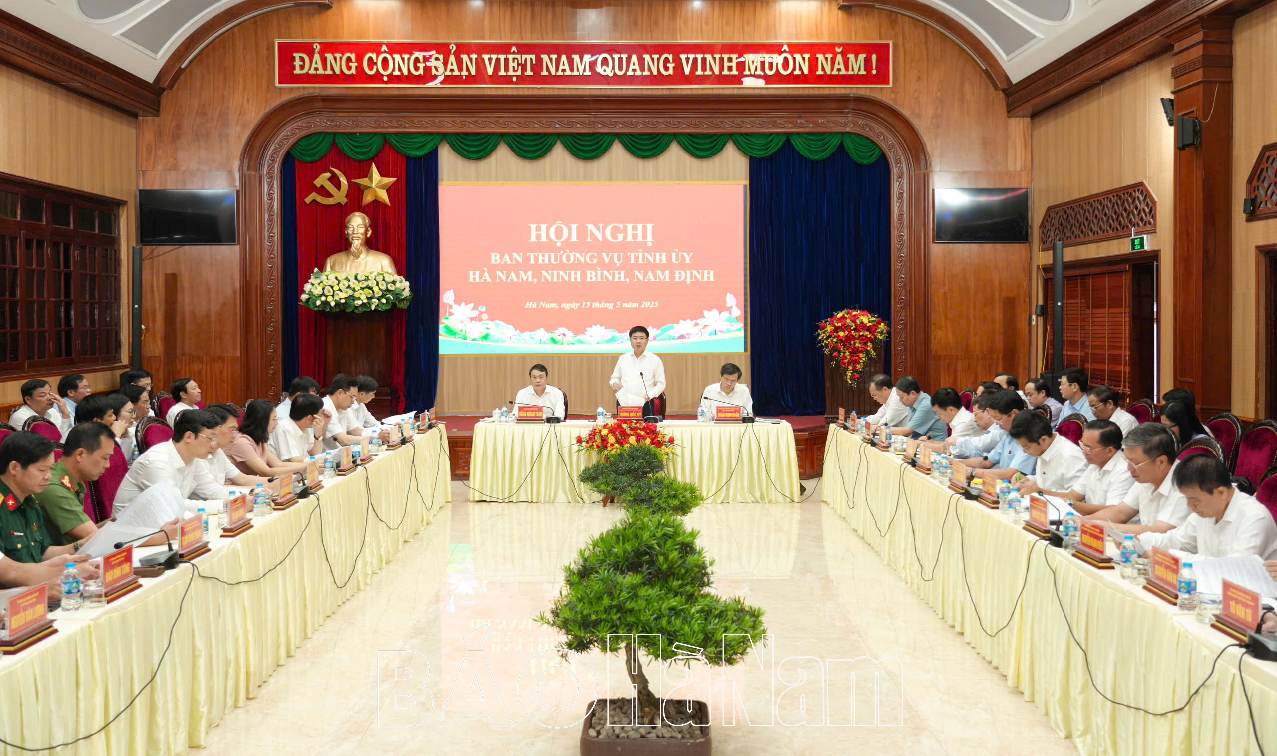 Ban Thường vụ Tỉnh ủy Hà Nam, Ninh Bình, Nam Định cho ý kiến các nội dung theo chỉ đạo của Trung ương