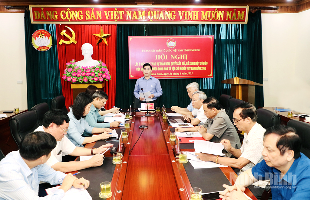 Quang cảnh hội nghị.