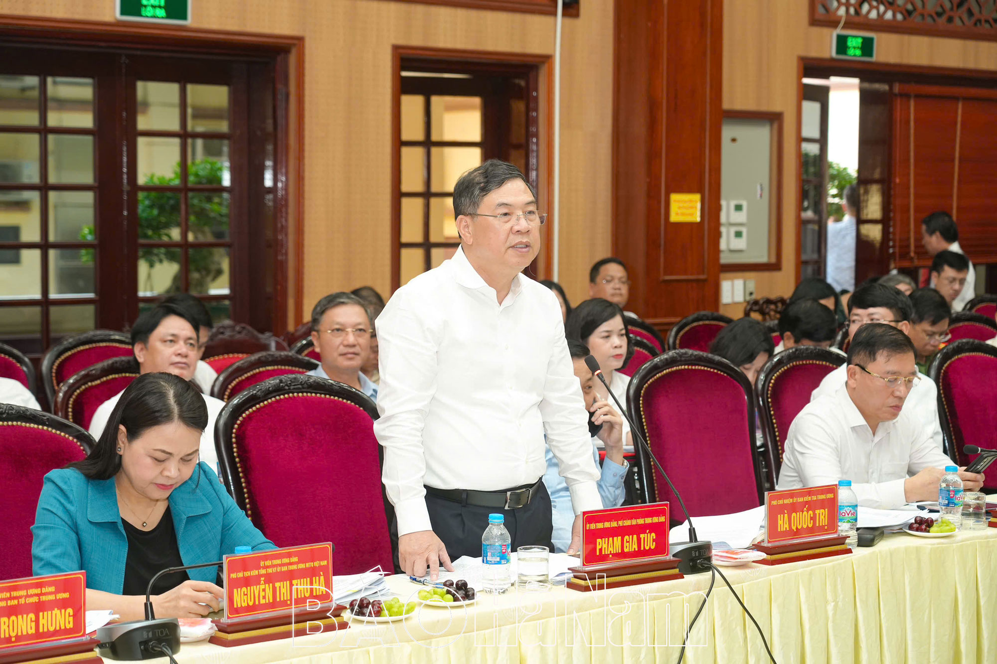Đồng chí Trưởng Ban Tổ chức Trung ương Lê Minh Hưng làm việc với Ban Thường vụ Tỉnh ủy Hà Nam Nam Định Ninh Bình