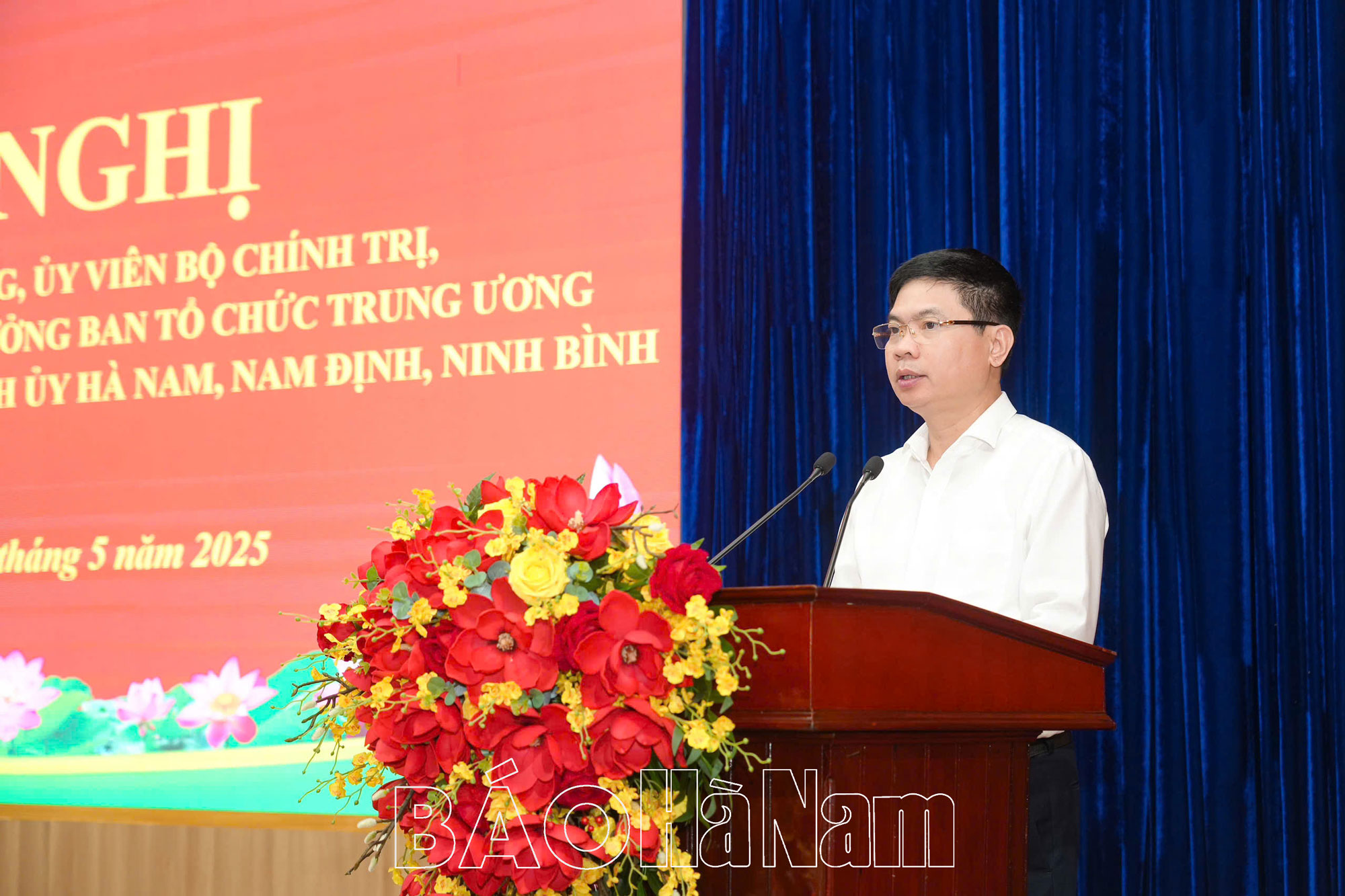 Đồng chí Trưởng Ban Tổ chức Trung ương Lê Minh Hưng làm việc với Ban Thường vụ Tỉnh ủy Hà Nam Nam Định Ninh Bình