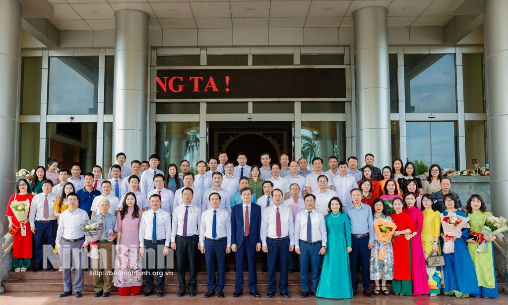 Tổ chức trọng thể Lễ kỷ niệm 100 năm Ngày Báo chí Cách mạng Việt Nam