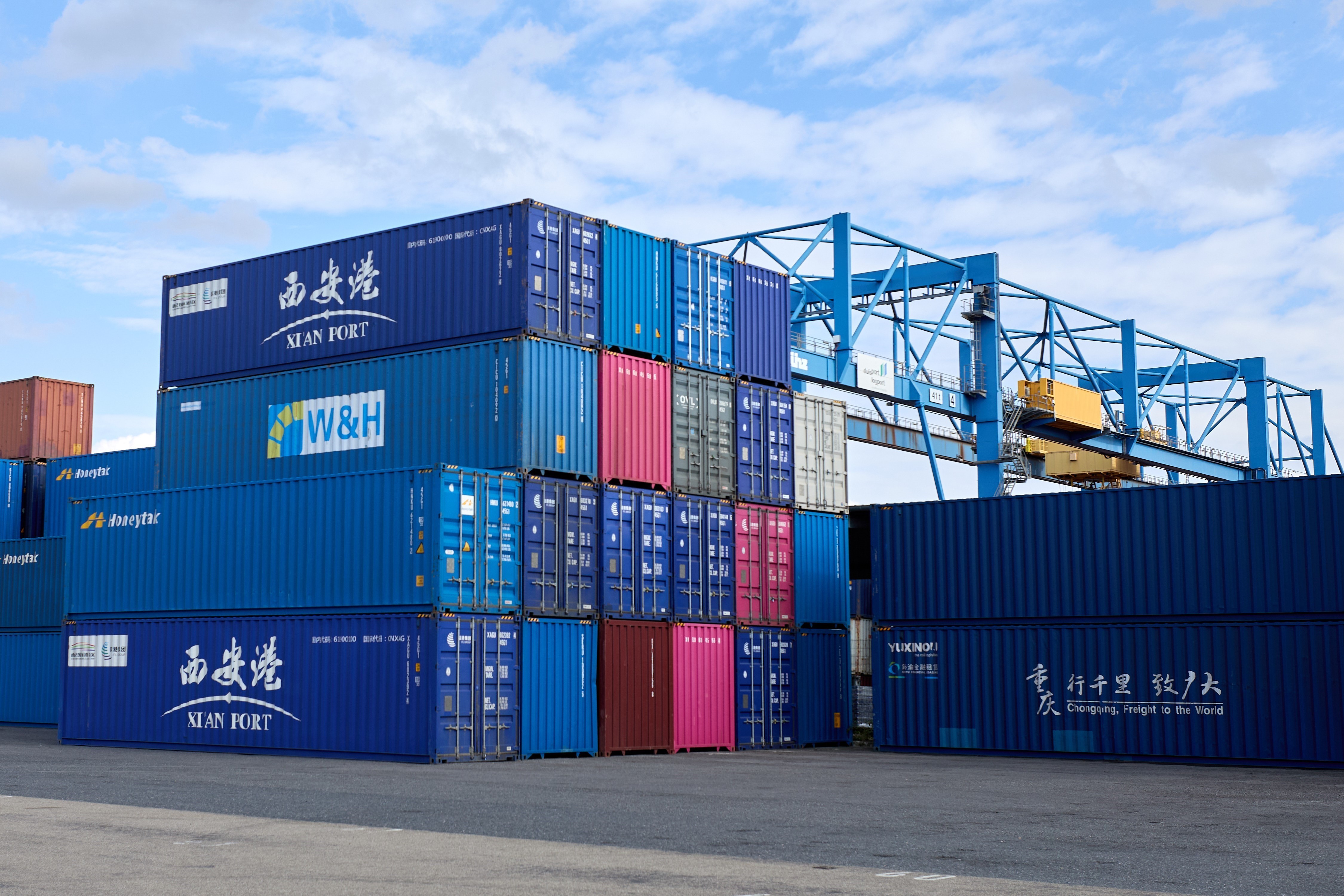 Cảng hàng hoá ở Duisburg, Đức. Ảnh: TTXVN