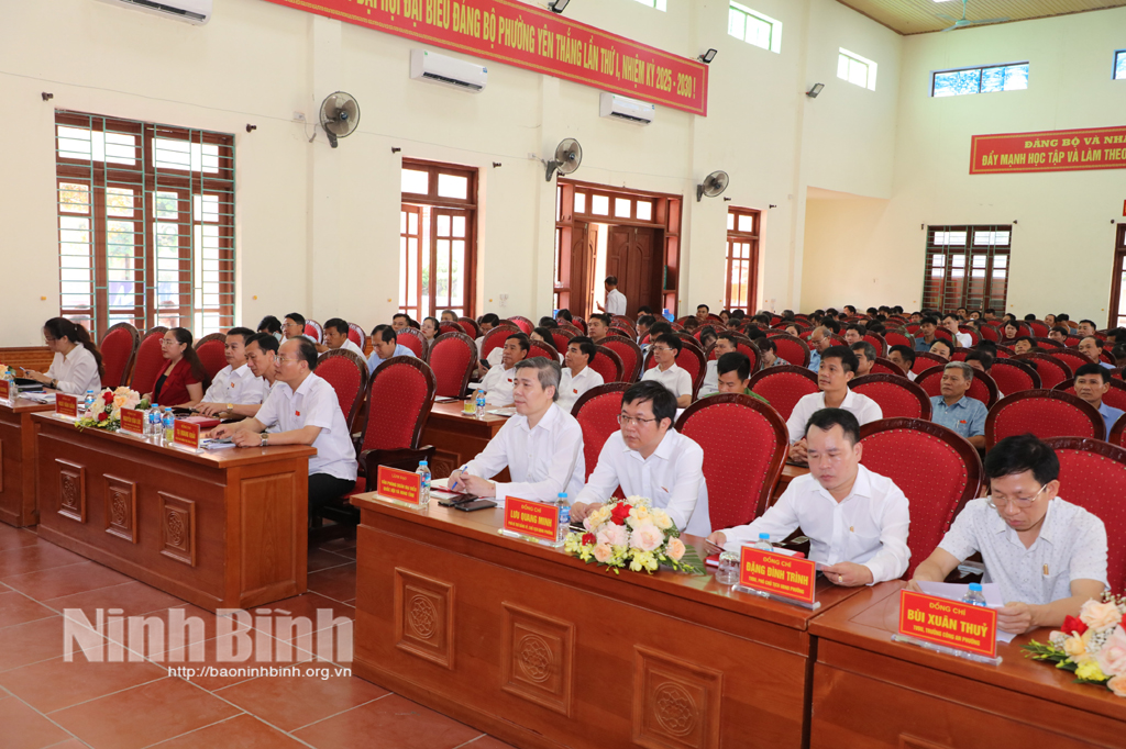 Các đại biểu dự Kỳ họp.