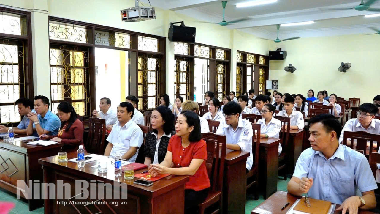Các đại biểu dự lớp bồi dưỡng.