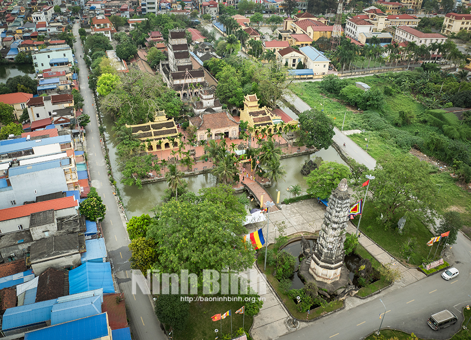 Toàn cảnh chùa Cổ Lễ.