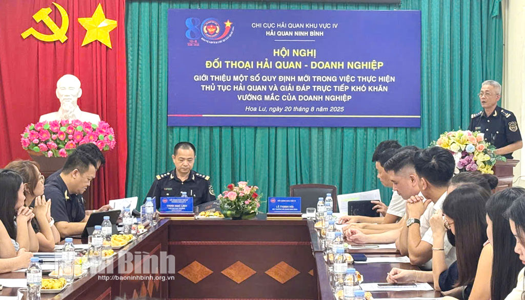 Các đại biểu dự hội nghị đối thoại.