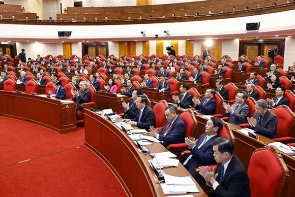 First working day of 13th Party Central Committee’s meeting