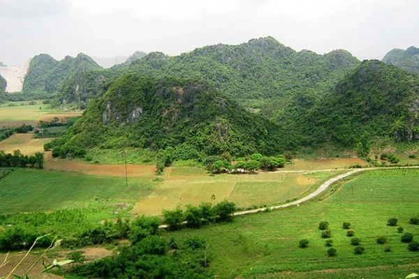 Tam Diep – historical defence line and potential for tourism development