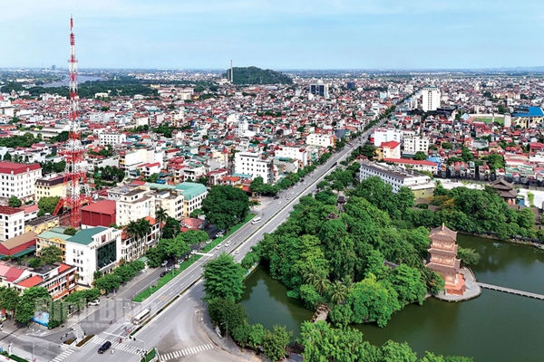 Hoa Lu city completes task of building new-style rural areas