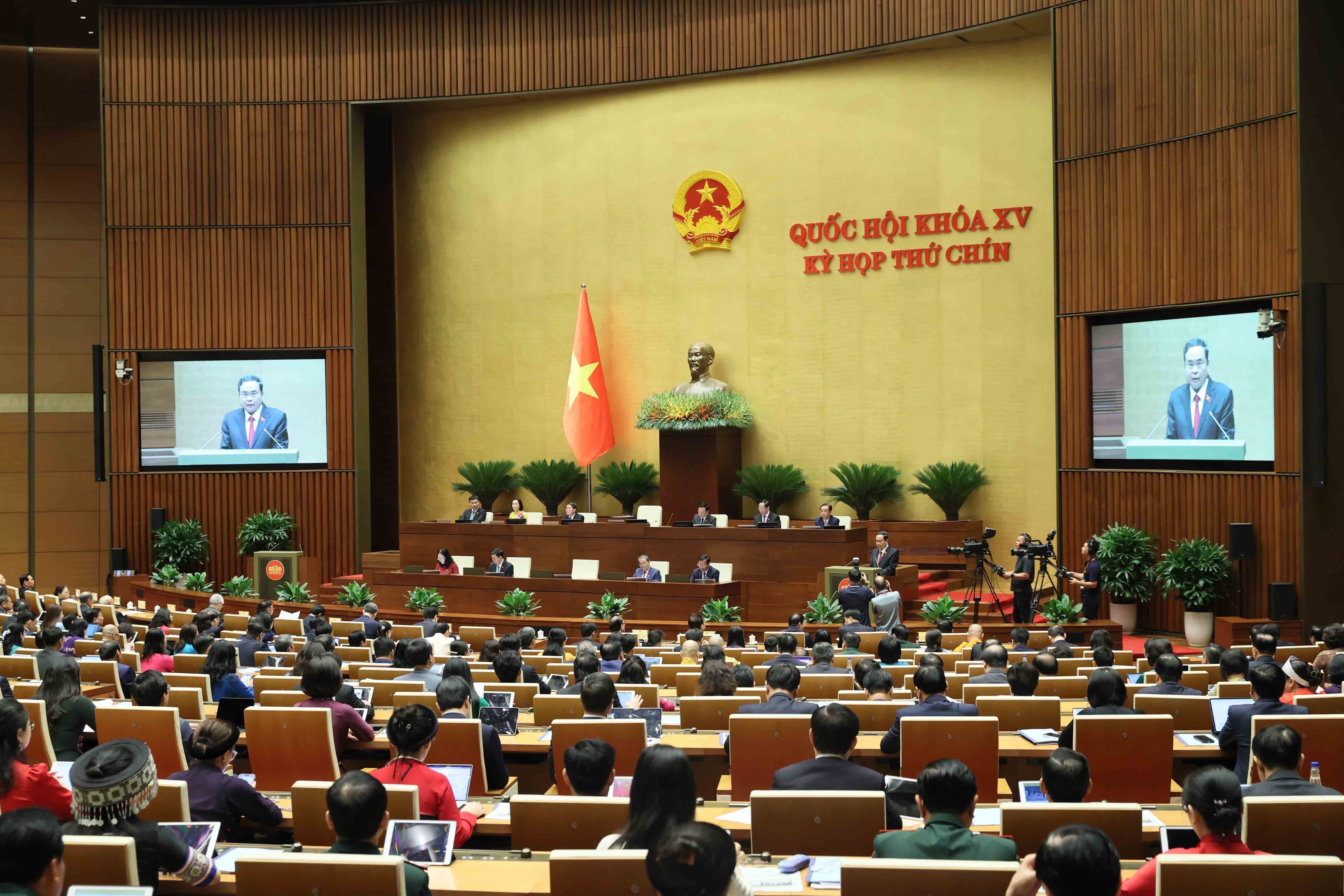 The 9th session of the 15th National Assembly (NA) opens in Hanoi on May 5 morning. (Photo: VNA)

