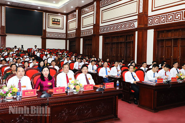 Ninh Binh provincial People's Council convenes first session after mergence