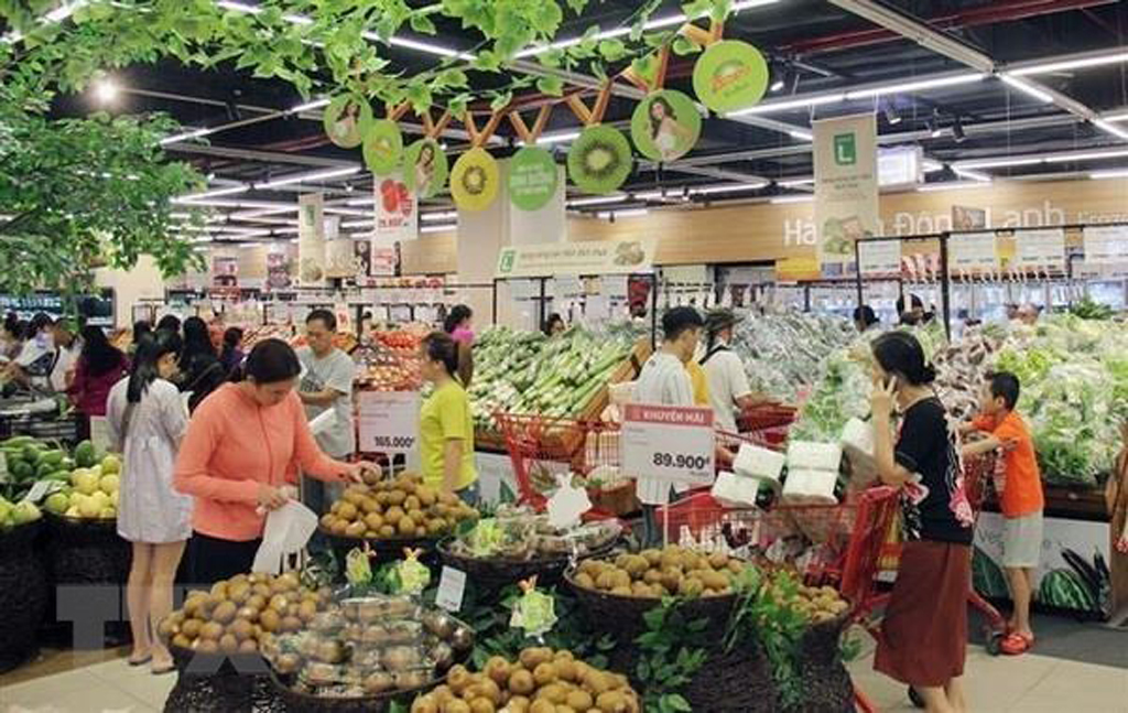 Retail-service revenue increases 5.3 percent in June