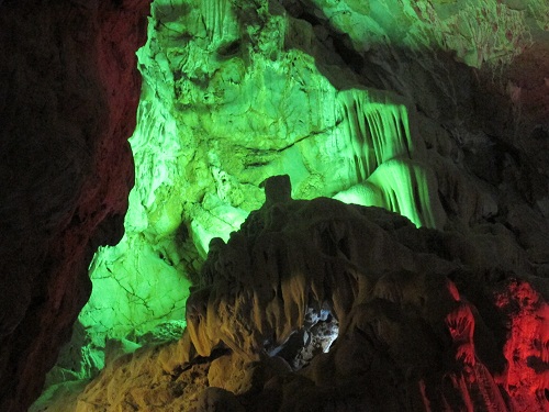 Thien Ha cave Ideal destination for explorers
