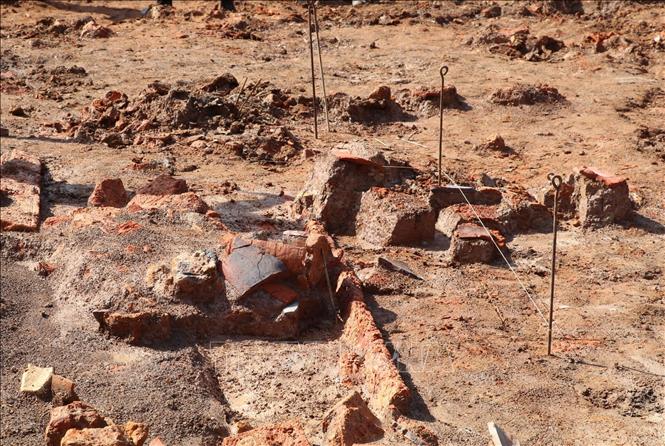 Large archaeological excavation underways at Hoa Lu ancient capital
