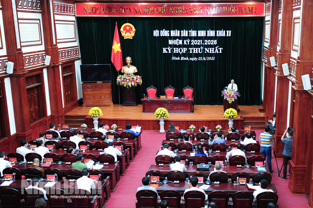 An overview of the first session of 15th provincial People's Council
