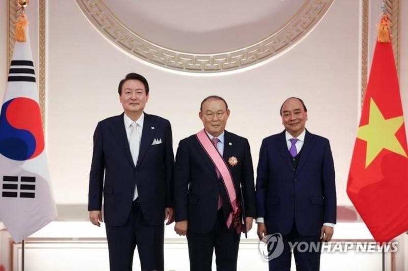 Coach Park Hang-seo received Heungin Medal. (Photo: YonhapNews)