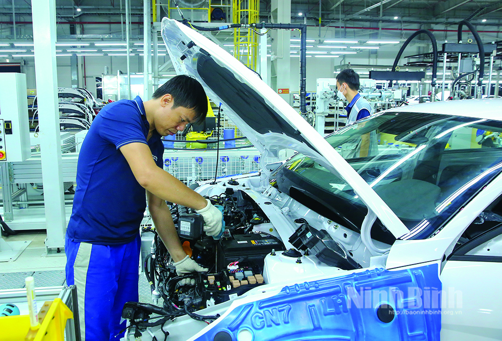 Car assembling in HTVM 2.
