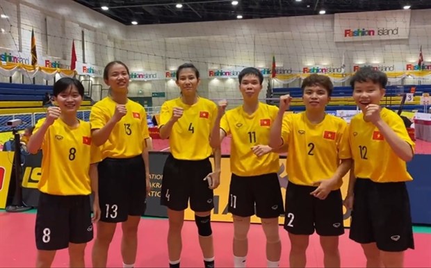 World championship winners, Vietnam, pose for photo after their win in Thailand on July 27. (Photo of takrawworld)