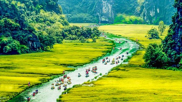 When is the best time to visit Ninh Binh Vietnam