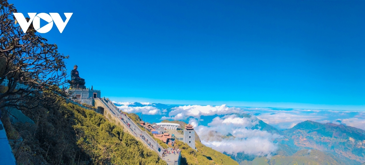 The tourist resort of Sa Pa is an ideal venue for holidaymakers to hunt for clouds.