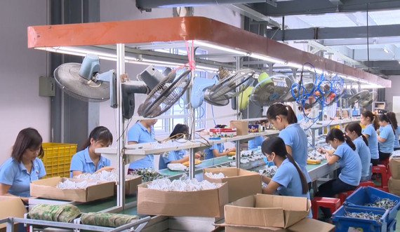 In 2023, Ninh Binh sets a target of 110 trillion VND (4.69 billion USD) in industrial production,.