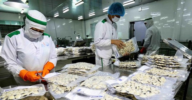 Packaging clams. Source: nongnghiep.vn