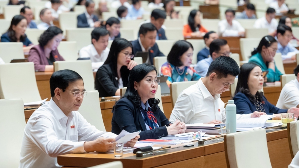 The National Assembly is scheduled to conduct a vote of confidence for key State leaders either elected or approved by the legislature at the ongoing plenary session in Hanoi on October 24 afternoon.