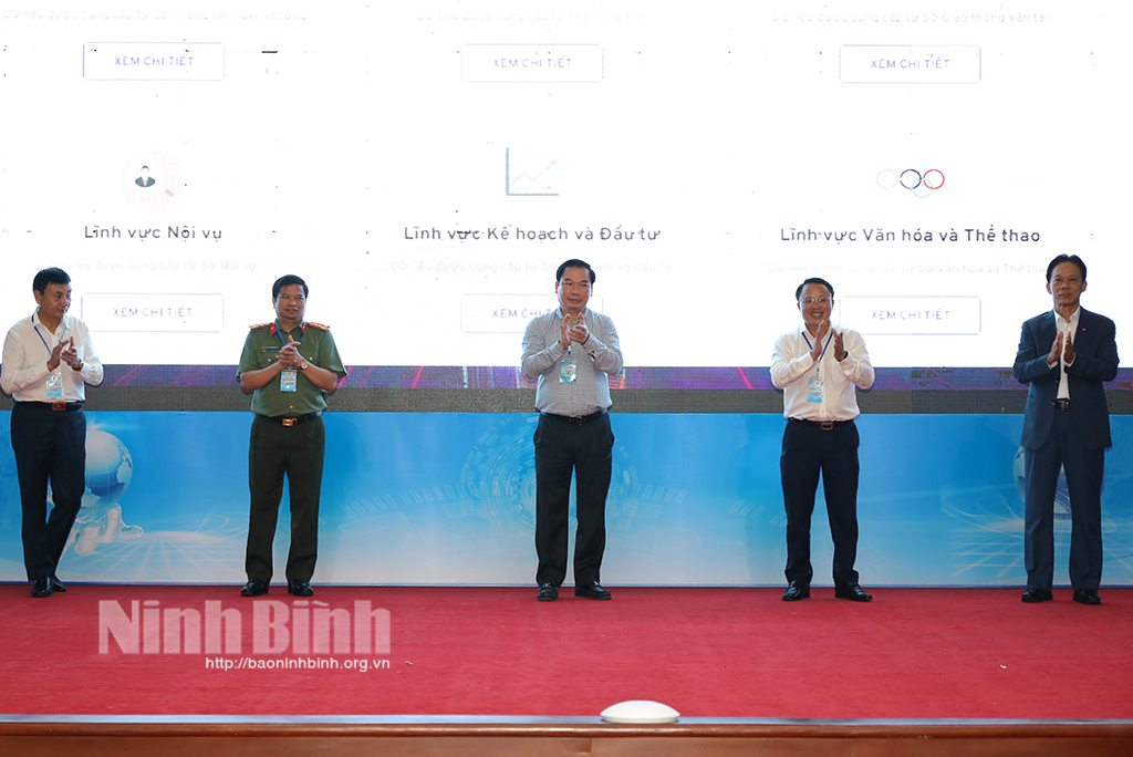 Ninh Binh province holds Digital Transformation Festival
