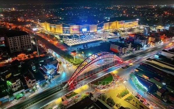 A view of Hai Phong city, one of the driving force of the Red River Delta region (Photo: VNA)