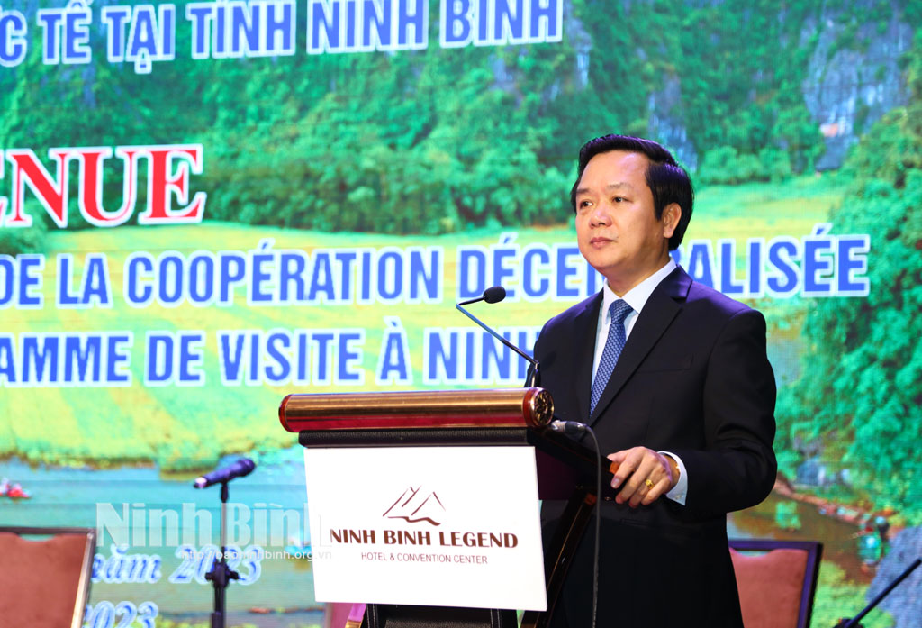 VietnamFrance decentralised cooperation conferences delegates visit Ninh Binh