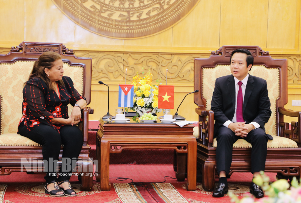 Cuban Womens Union delegation visits Ninh Binh province