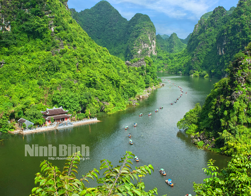 A corner of Trang An landscape.