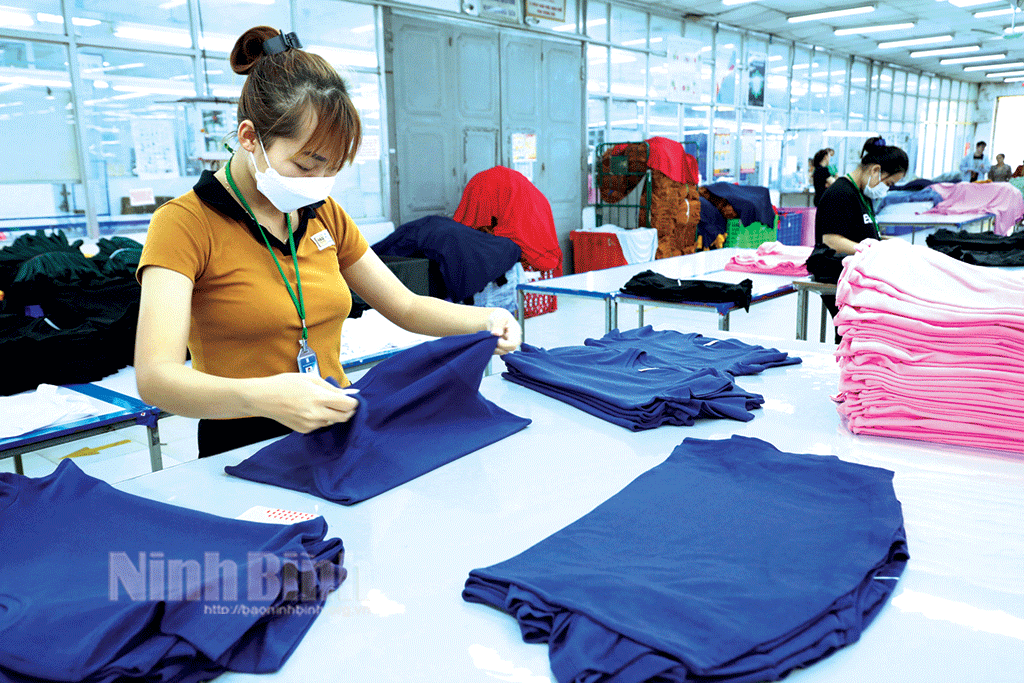Garment and clothes see decline in August.