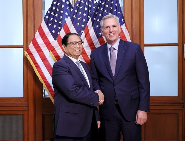 Prime Minister Pham Minh Chinh and Kevin McCarthy - Speaker of the US House of Representatives at the event (Photo: VNA)
