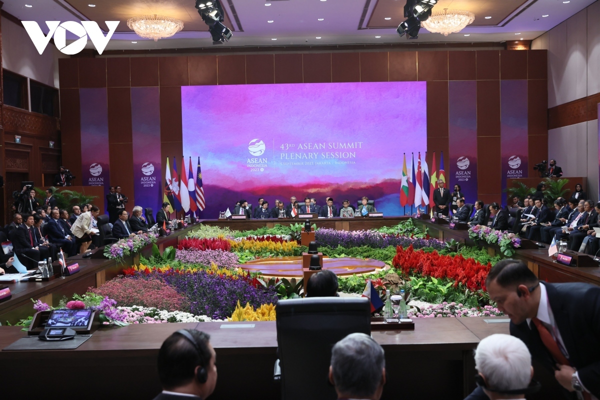Prime Minister Pham Minh Chinh shared this at the plenary session of the 43rd ASEAN Summit held on September 9 in Jakarta in Indonesia.