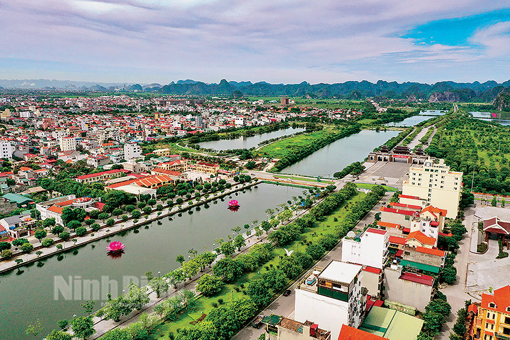 A corner of Ninh Binh city.